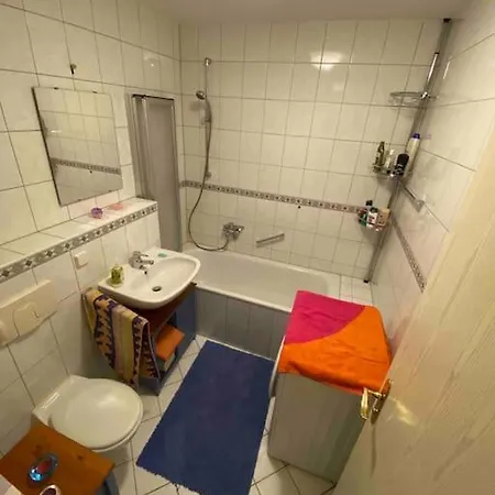 Schone Altbauwohnung Mit Grun In Ruhiger Lage Leipzig